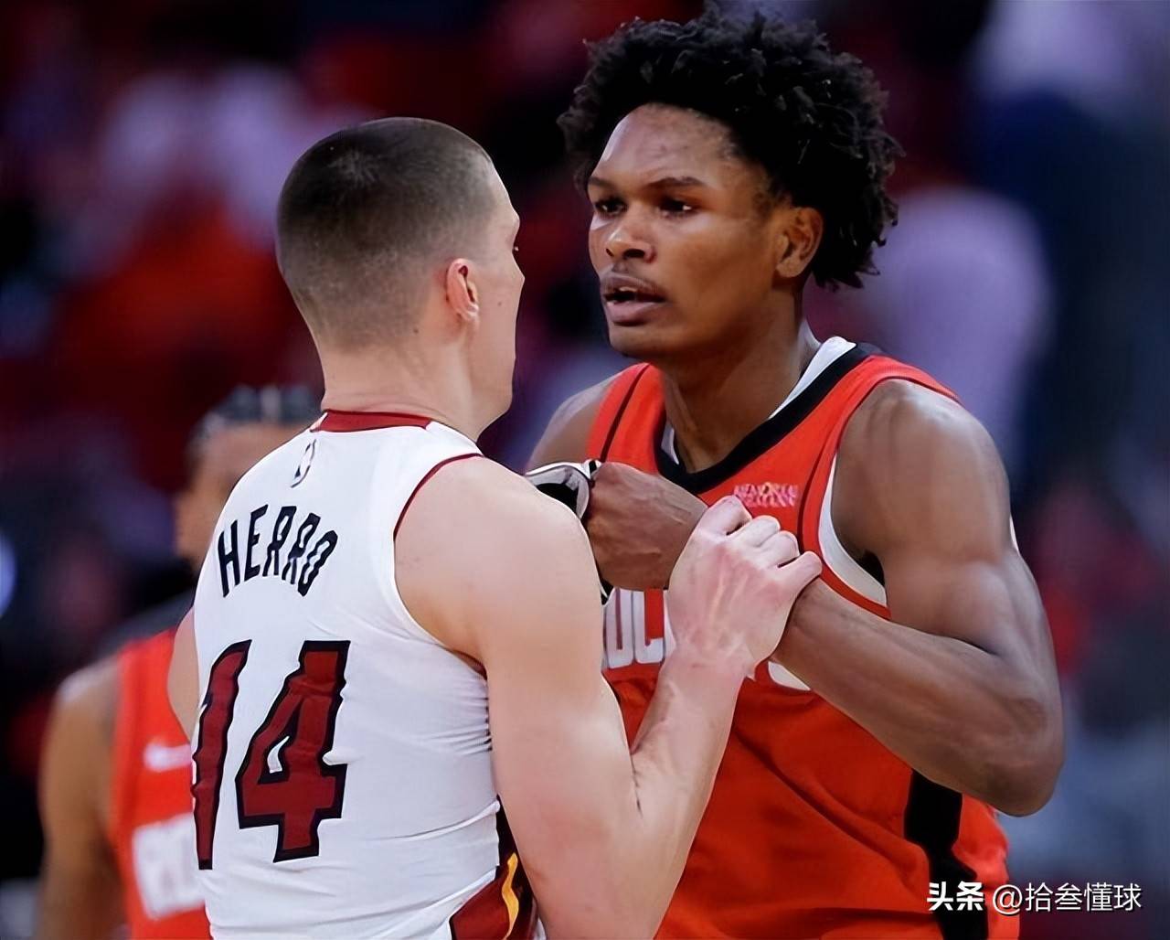 包含Karsa遭遇二十连败，热火教练面临压力！的词条