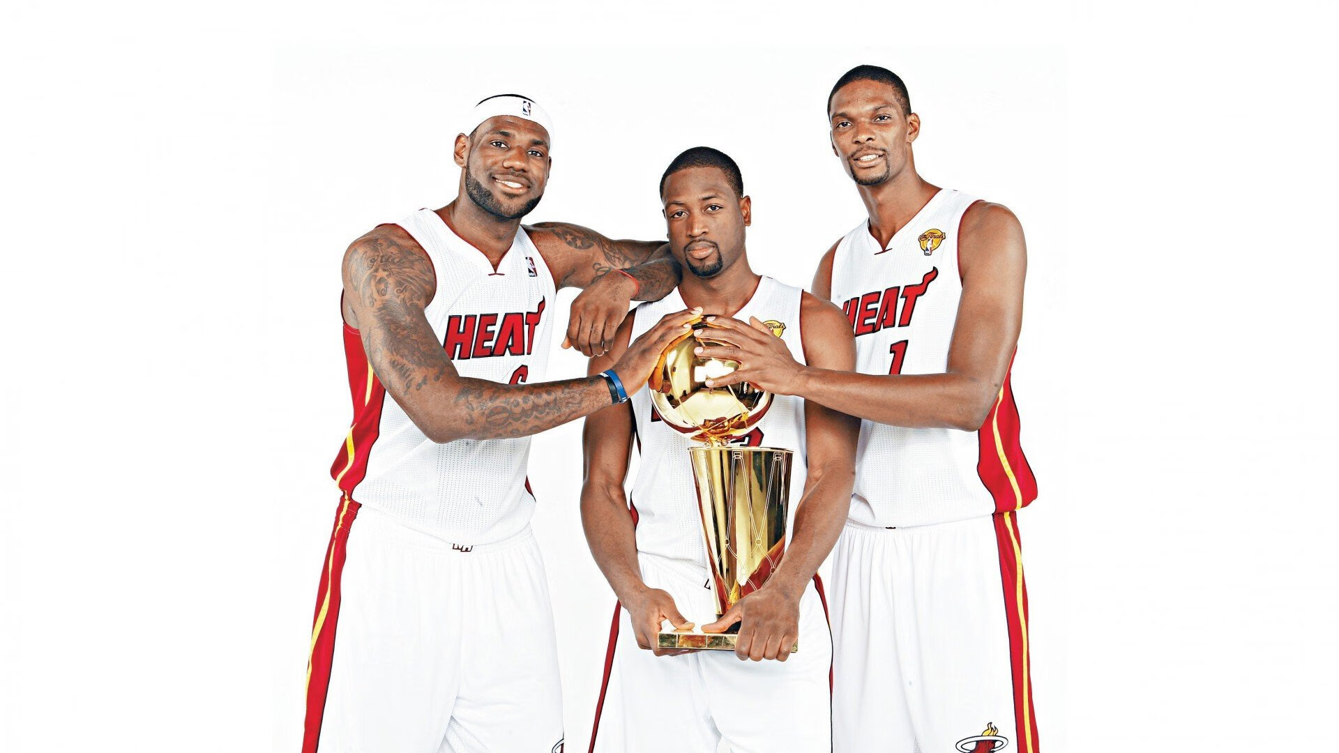 今晚足协杯焦点战！利雅得新月迎战北京首钢，鏖战或上演